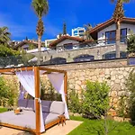 Luxury Seafront Within Walking Distance To The * Kalkan