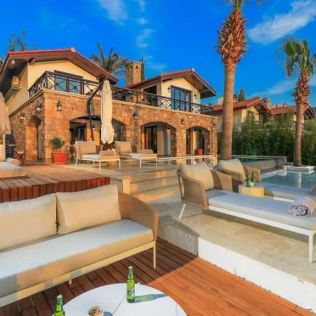 Luxury Seafront Within Walking Distance To The Villa Kalkan